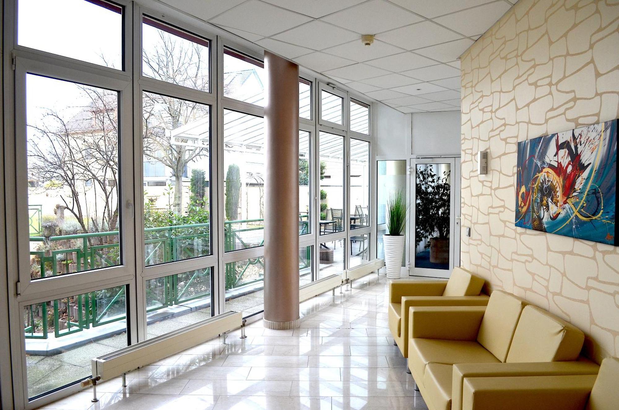 Weber Hotel มานไฮม์ ภายนอก รูปภาพ