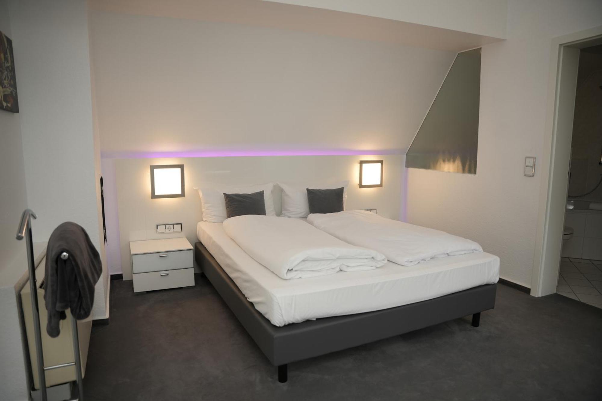 Weber Hotel มานไฮม์ ภายนอก รูปภาพ