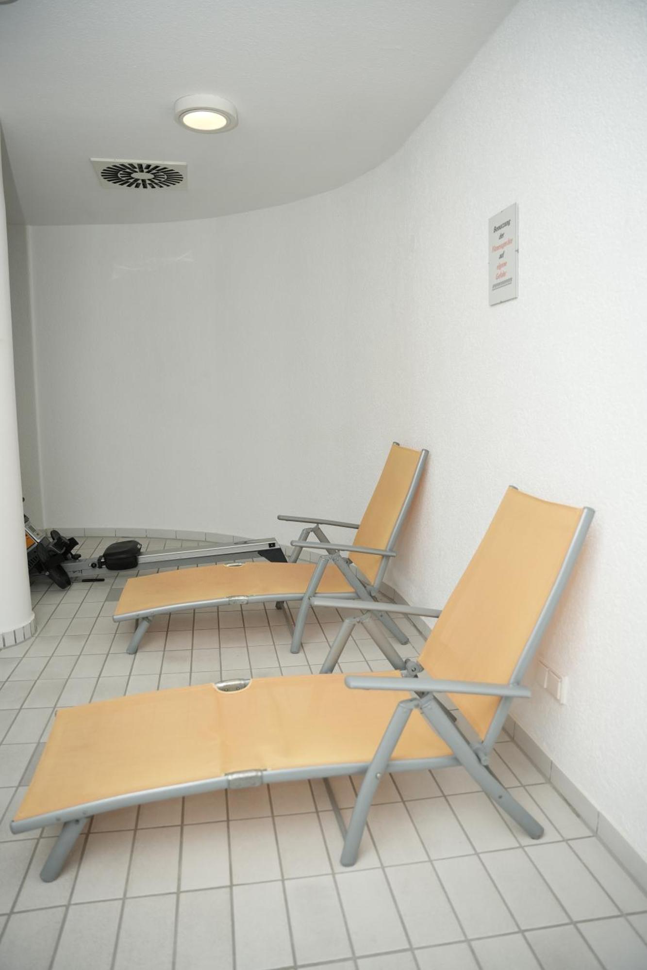 Weber Hotel มานไฮม์ ภายนอก รูปภาพ